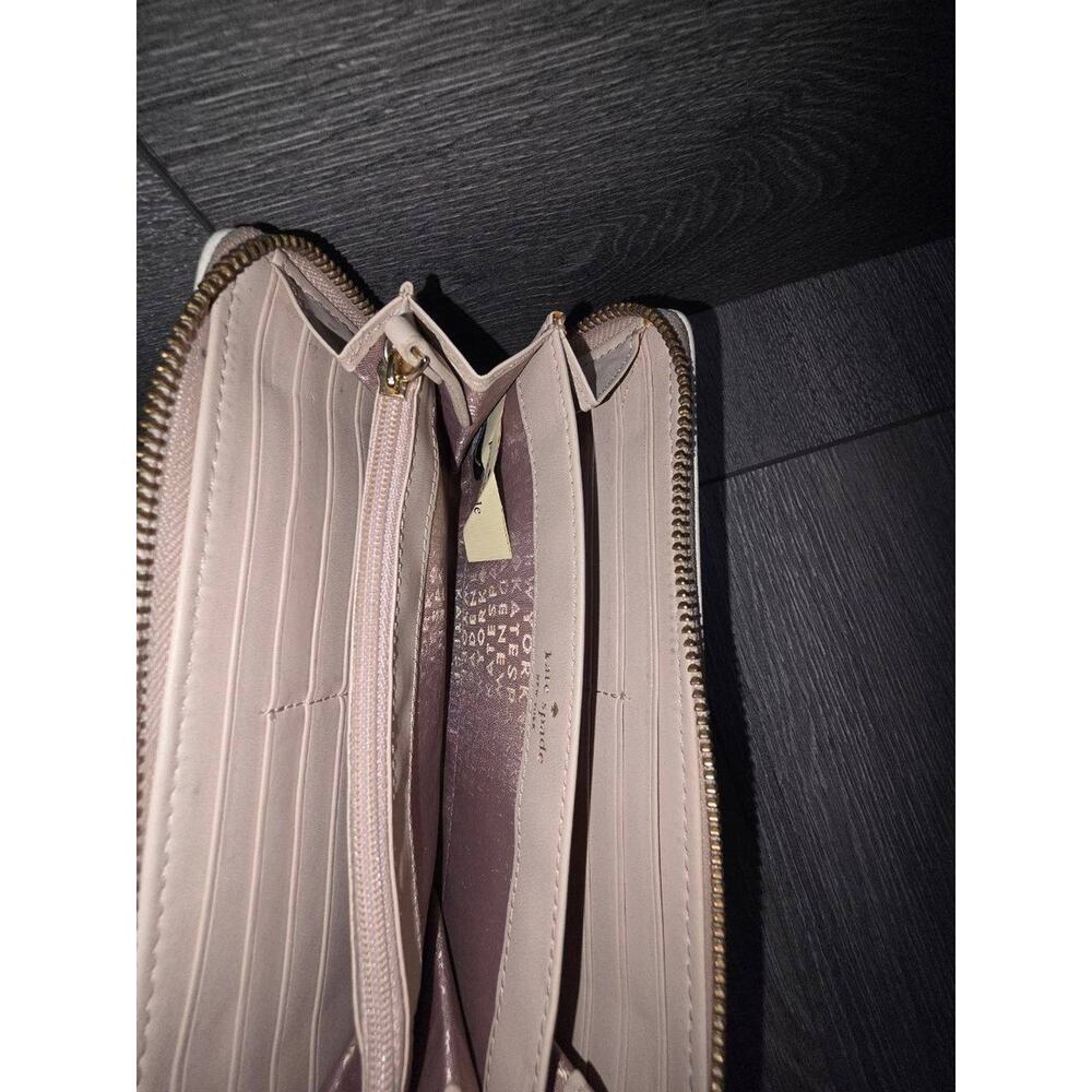 Kate Spade York Chester Street Neda Pebbled Leather Zip Around Wallet B000453 - Picture 4 of 11